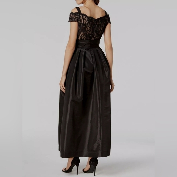 R&M Richards Evening Gown Cold Shoulder Lace Bodice Belted - Picture 3 of 16